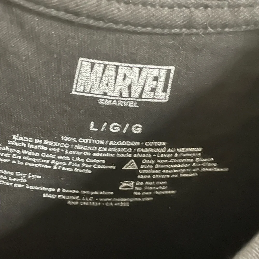 Marvel Black and Gray Punisher Tee - Picture 2 of 4